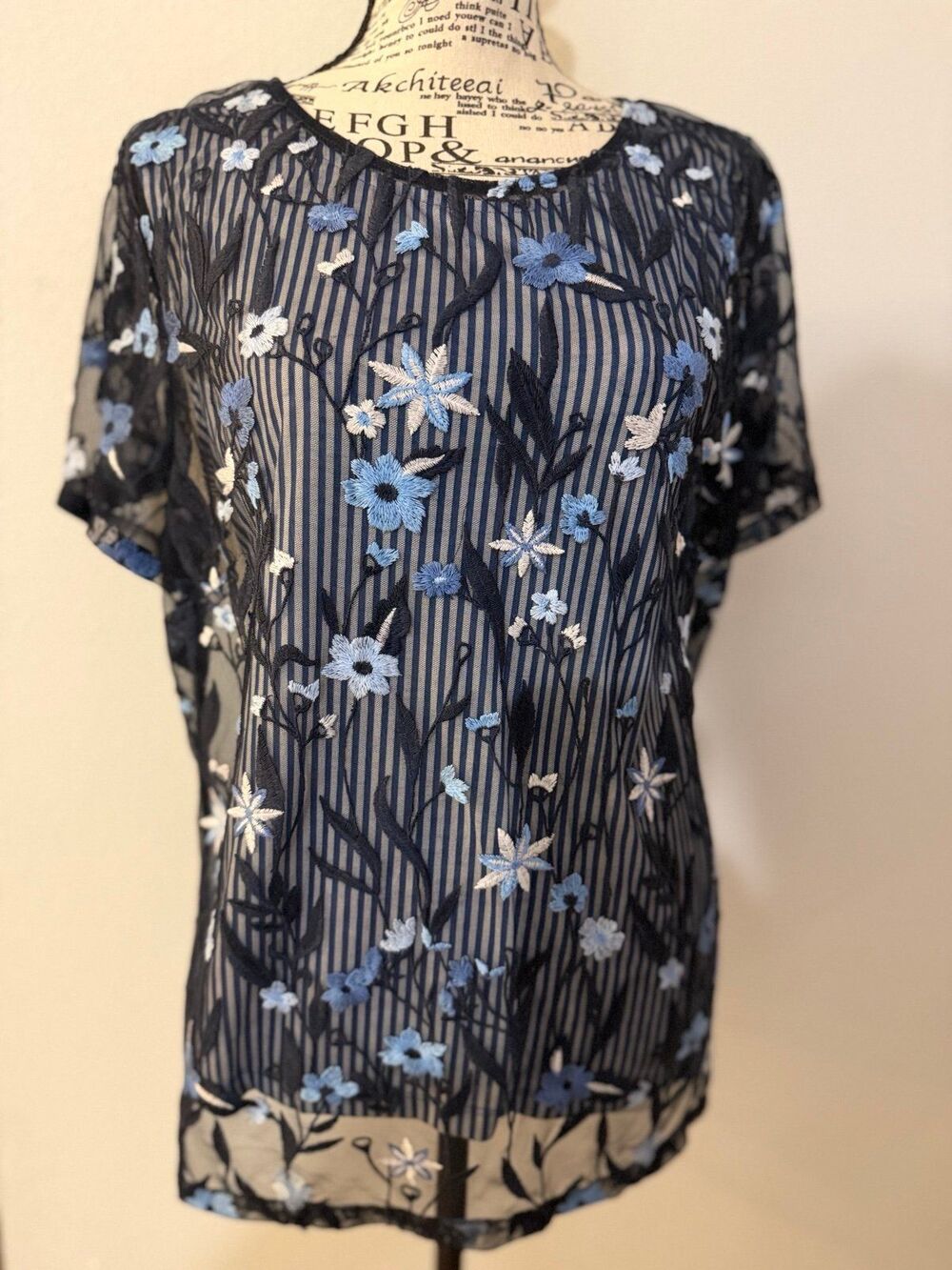 Christopher & Banks Floral 90's Y2K Retro Embroidered Sheer Blouse L